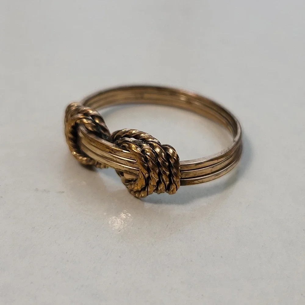 12K Gold Filled Wire Wrapped Knot Ring Size 5.5 Vintage Nautical Boho